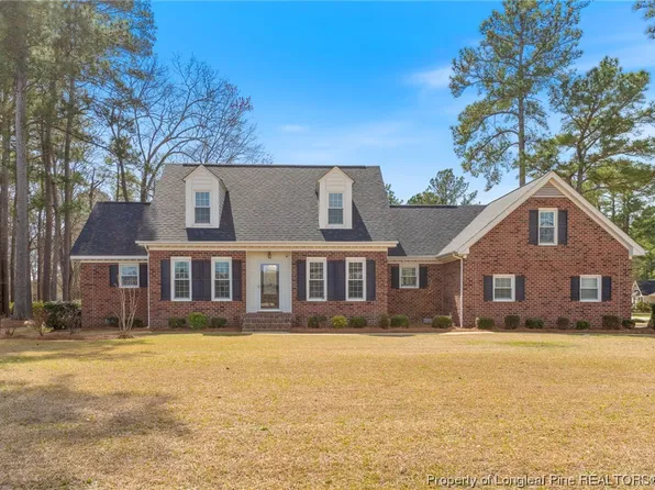 898 Long Iron Dr, Fayetteville, NC 28312