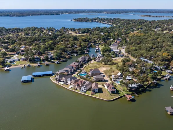128 Marina Dr, Gun Barrel City, TX 75156