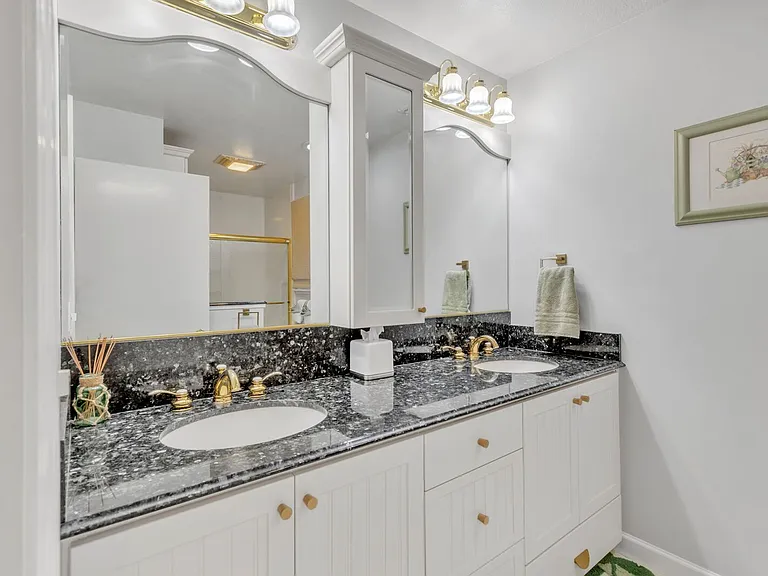 1856 Ridgeview Dr — Photo 26