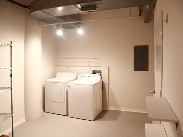 165 N Canal St #1005 — Photo 12
