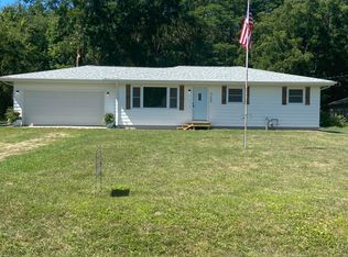 140 Millburg Dr, Benton Harbor, MI 49022