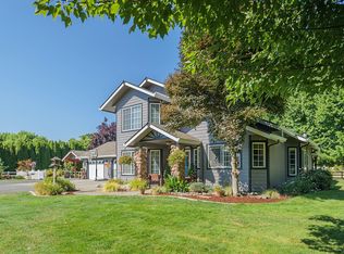 952 Felicia Ln, Grants Pass, OR 97527