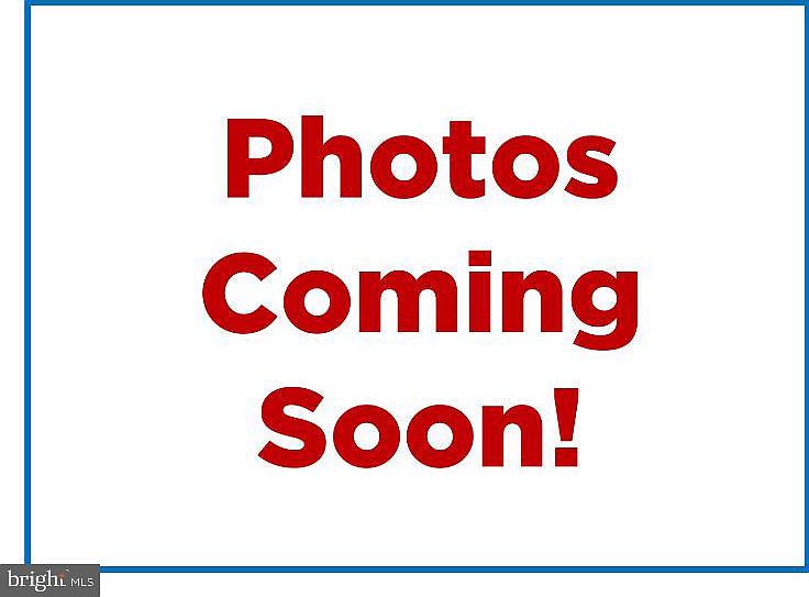 1st image of 2320 Weymouth Ln