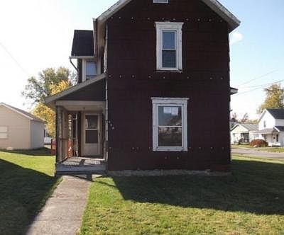 1st image of 849 Bennett St