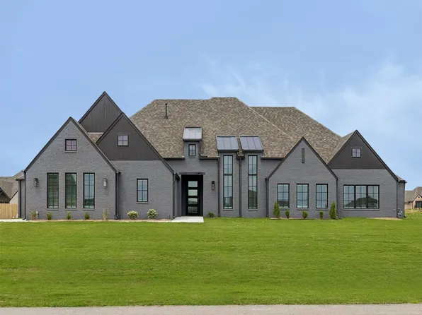 103 E 165th St S, Glenpool, OK 74033