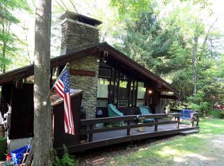 309 Magic Cir, Londonderry, VT 05148