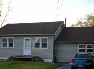 2806 E 35th Ave, Lake Station, IN 46405