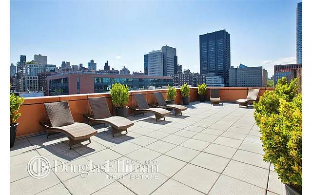 Rented by Douglas Elliman | media 20