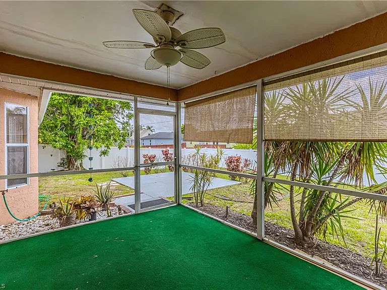 9084 Caloosa Rd — Photo 23