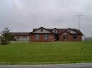 4758 W Divernon Rd, Auburn, IL 62615