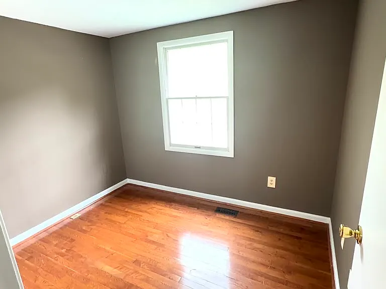 10212 Millstream Dr — Photo 13