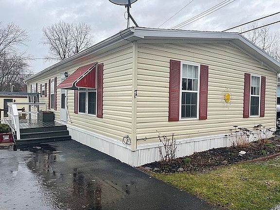 3rd image of 898 Ridge Rd Lot 17