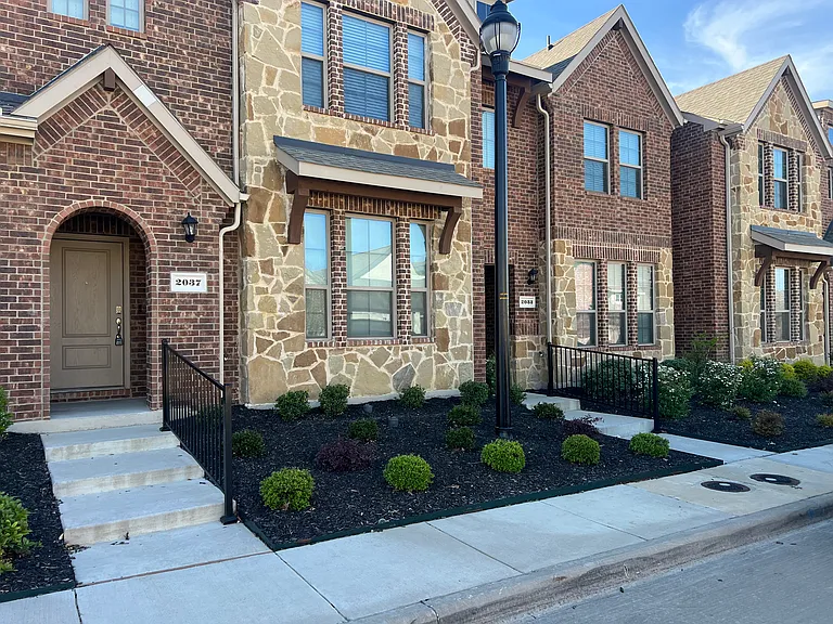 2037 Buffalo Hill Dr — Photo 13