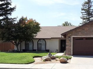 3437 N Forestiere Ave, Fresno, CA