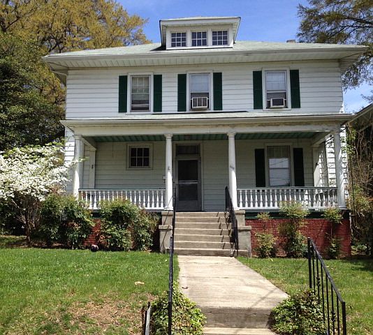 1st image of 119 College Ave