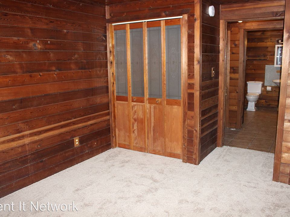 1st image of 8005 N Alaska St