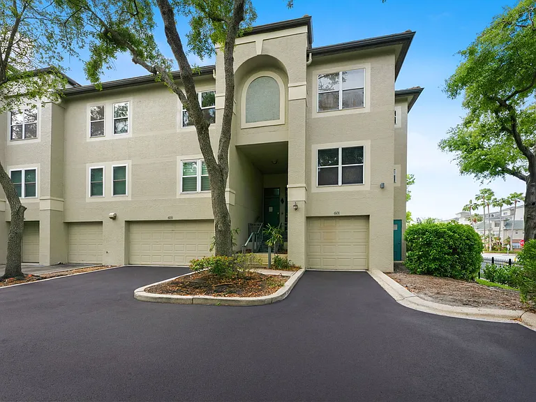 603 Masthead Ct — Photo 1