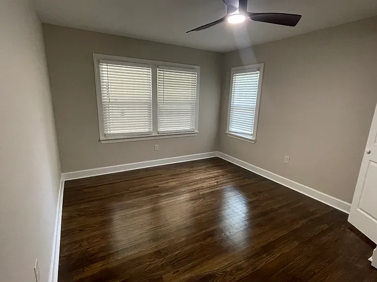 1805 S Van Buren St — Photo 11