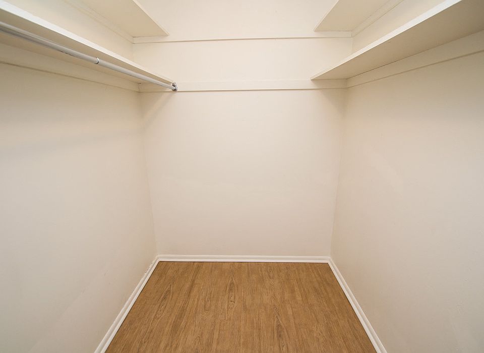774 19th Street Unit 4 Closet