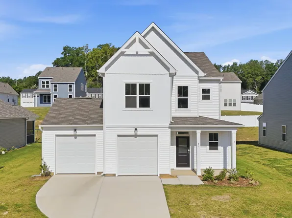 71 Furley St, Sanford, NC 27330