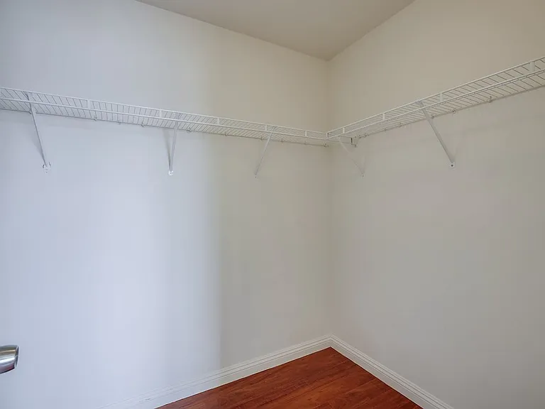14656 Acacia St — Photo 40