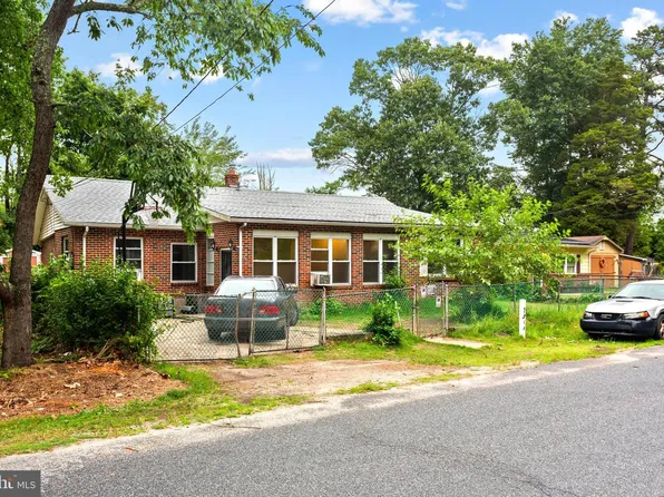 7910 Magnolia Dr, Millville, NJ 08332