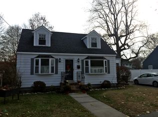 20 Ardmore Rd, Dedham, MA 02026