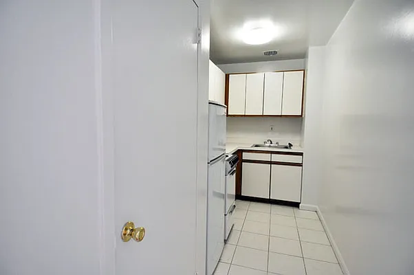 Rented by Gomez Group LLC | media 12