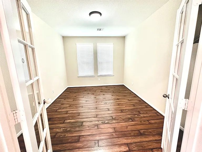 3877 Enchanted Timbers Ln — Photo 12