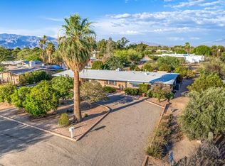 864 N Corinth Ave, Tucson, AZ 85710