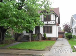 829 W Eleanor Pl, Peoria, IL