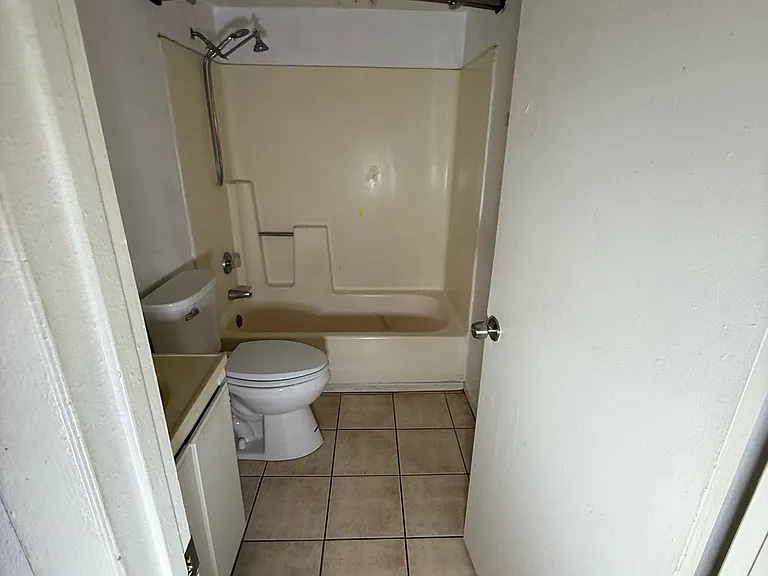 151 N Palo Verde Dr #7 — Photo 3