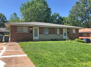 10108 Douglas Ct, Saint Ann, MO 63074
