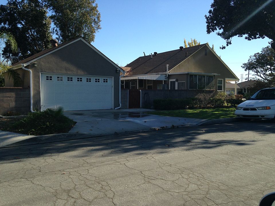 2nd image of 8209 Hondo St
