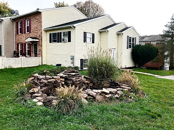 2nd image of 1 Russian Olive Dr