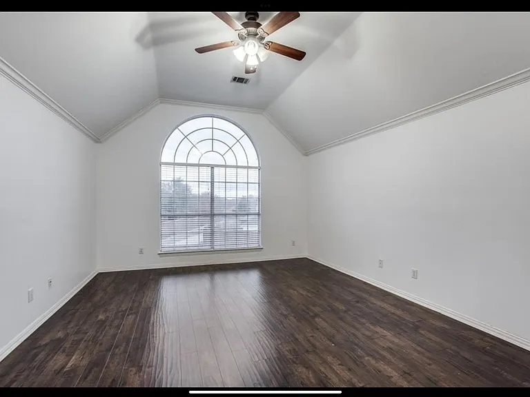 8513 Moraine Dr — Photo 4