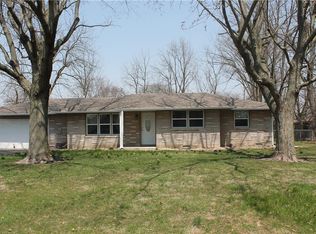 922 Slack Dr, Anderson, IN 46013