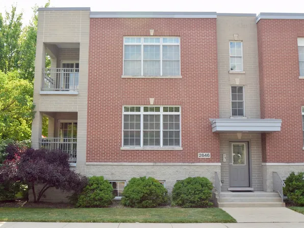 2646 Des Plaines Ave #2S, Riverside, IL 60546