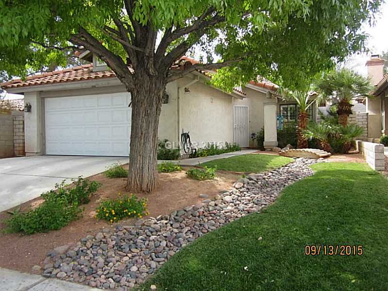 1st image of 749 Inglenook Dr #749