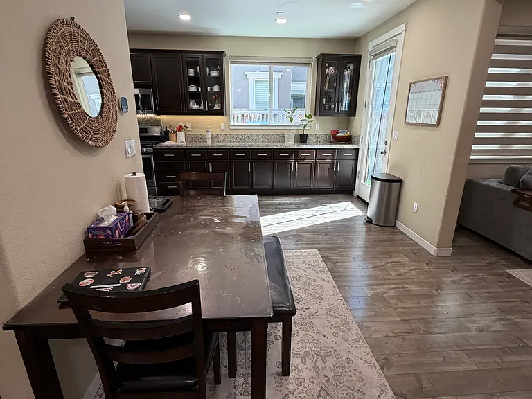 339 Emory Ct — Photo 11