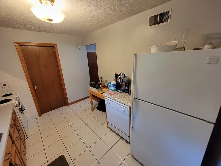 138 Elmhurst St #2 — Photo 11