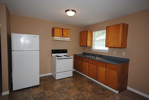 4th image of 2309B Wheeler Ave