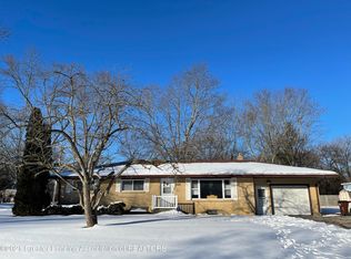1835 Jeanne St, Holt, MI 48842