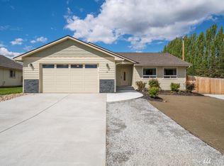 16 Ambrosia Ln, Malaga, WA 98828