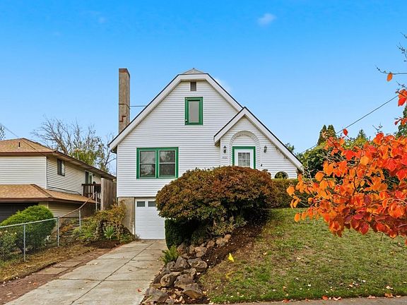 3rd image of 4005 SE Boise St