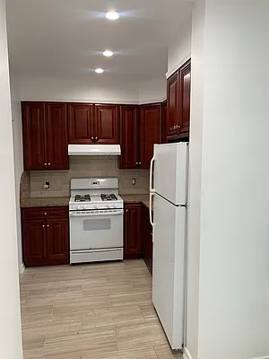 Rented by NY Superior Realty | media 5