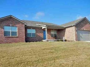 1084 Amberley Way, Richmond, KY 40475