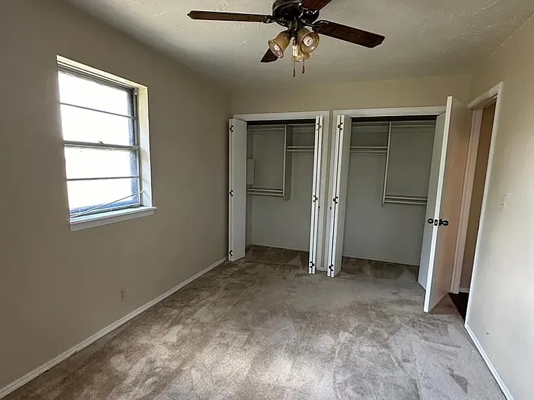 421 S Meadow Ln — Photo 19