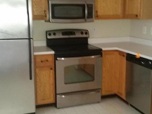 4th image of 13910 Ascott Dr