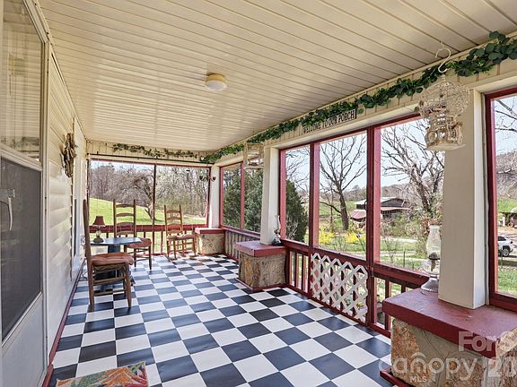 4th image of 6998 Nobby Lail Rd